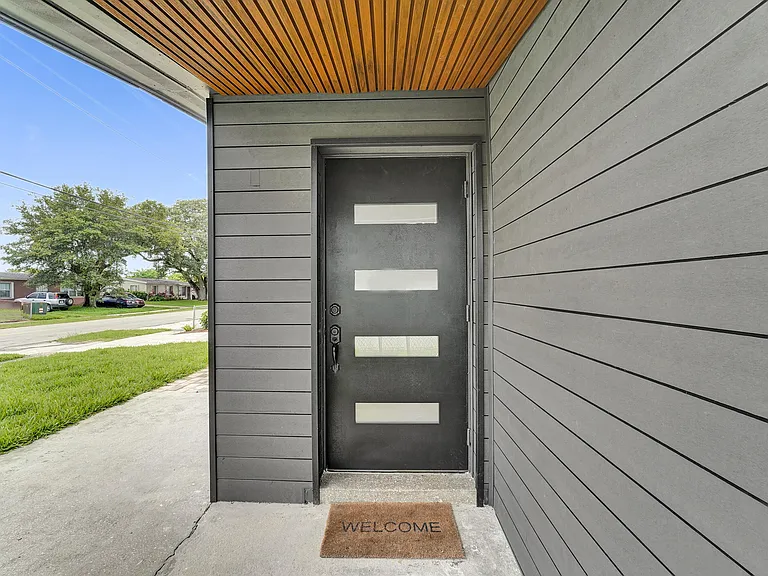 5601 SW 36th Ct — Photo 44