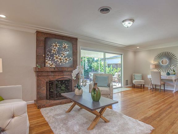 3rd image of 2186 Casa Mia Dr