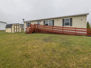 78 Heather Dr, Lewiston, ME 04240