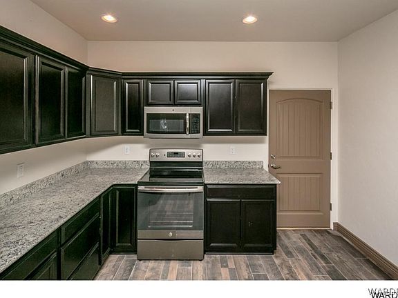 2nd image of 700 Paula's Place