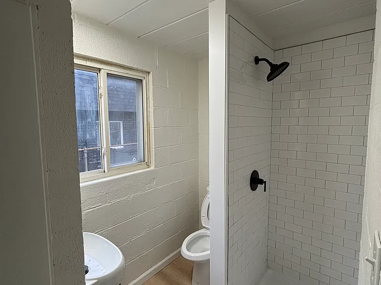1720 Harvard Ave #1718 — Photo 7