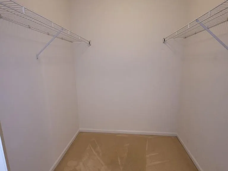 543 W Parkside Dr — Photo 14
