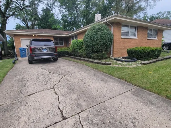 366 W 16th Pl, Chicago Heights, IL 60411