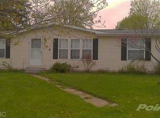 206 S Grant St, Galien, MI 49113