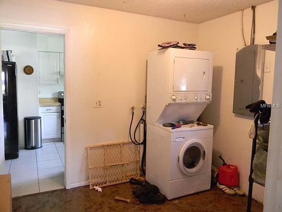 5th image of 2500 37th St S