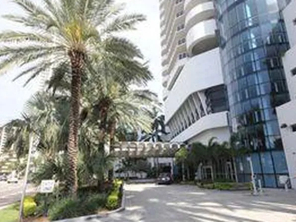 6301 Collins Ave APT 1106, Miami Beach, FL 33141