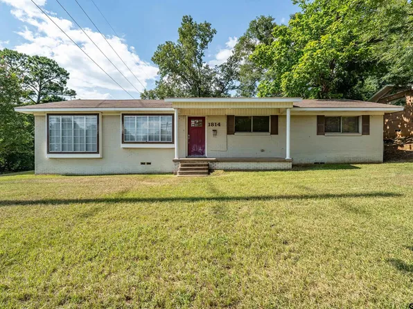 1814 W Main St, Henderson, TX 75652