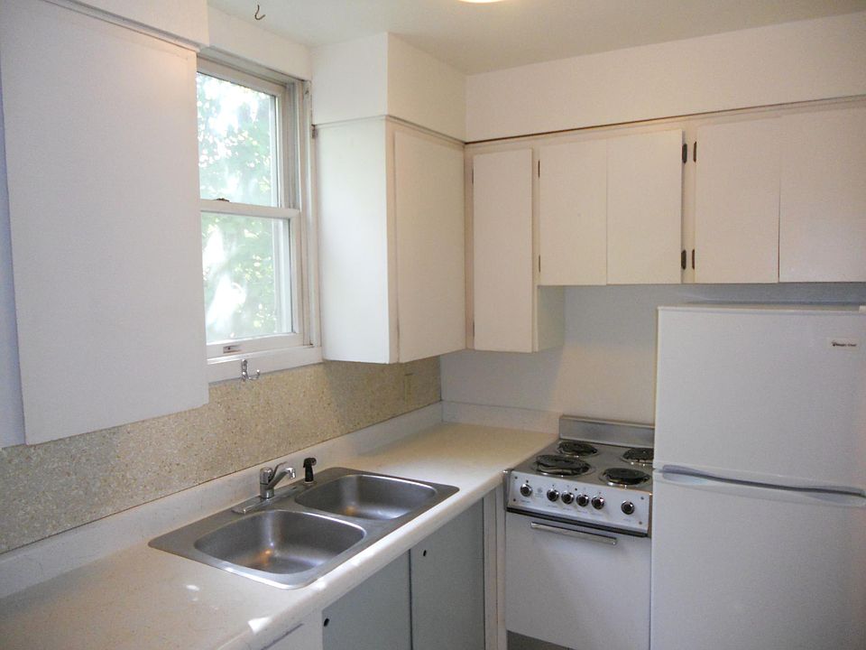 2nd image of 509 S 5th St E APT 5