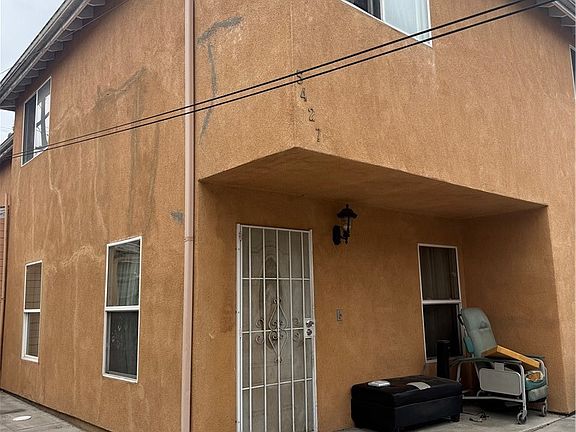 2nd image of 5425 S Saint Andrews Pl