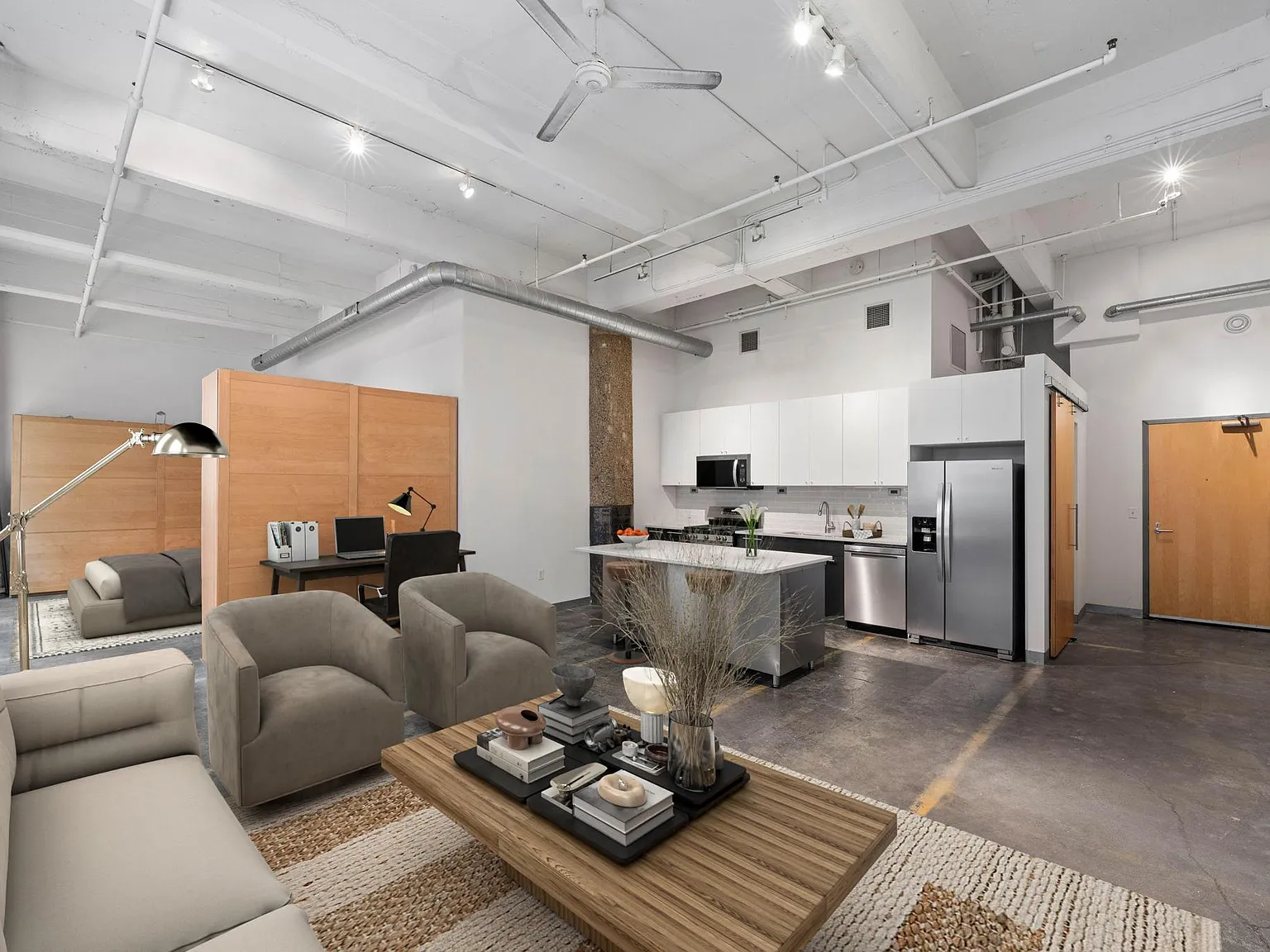 1 bed, 1.0 bath, 900 sqft, $2,195 — Photo 2