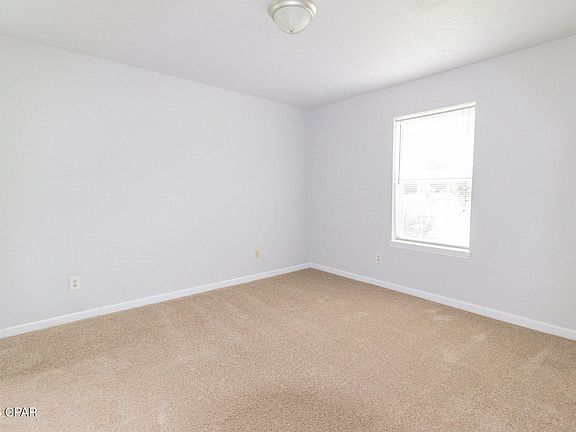 3rd image of 5403 Pollie Ln