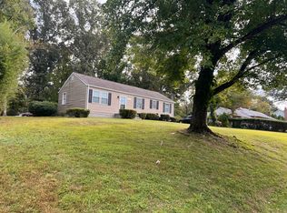 7803 Thor Dr, Annandale, VA 22003
