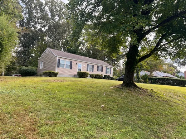 7803 Thor Dr, Annandale, VA 22003