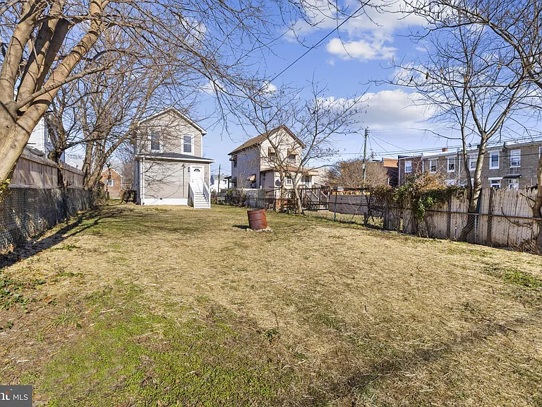 507 Washburn Ave — Photo 23