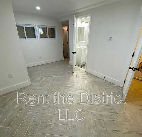 1515 Neal St NE — Photo 19
