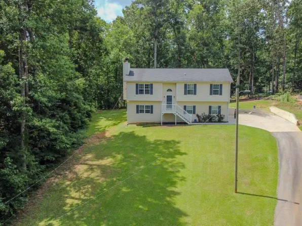 3796 Cannon Dr, Douglasville, GA 30135