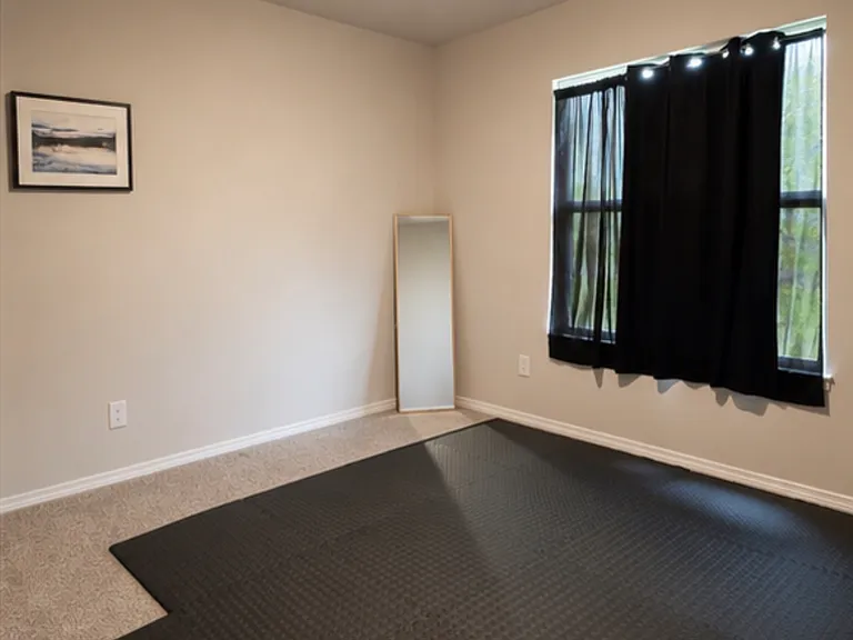 3906 Elm Ridge St — Photo 2