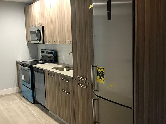 4th image of 2802 Kings Hwy #2B