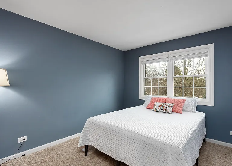 27W220 Chelsea Cir — Photo 12