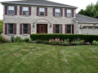 1825 Sunrise Ct, Naperville, IL 60565