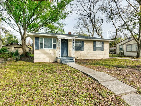 3rd image of 2119 Allandale Cir E