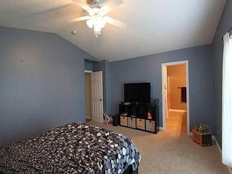 5th image of 3203 NE 169th Ave