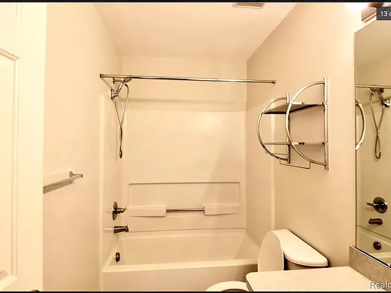 673 Cherry Orchard Rd #135 — Photo 12