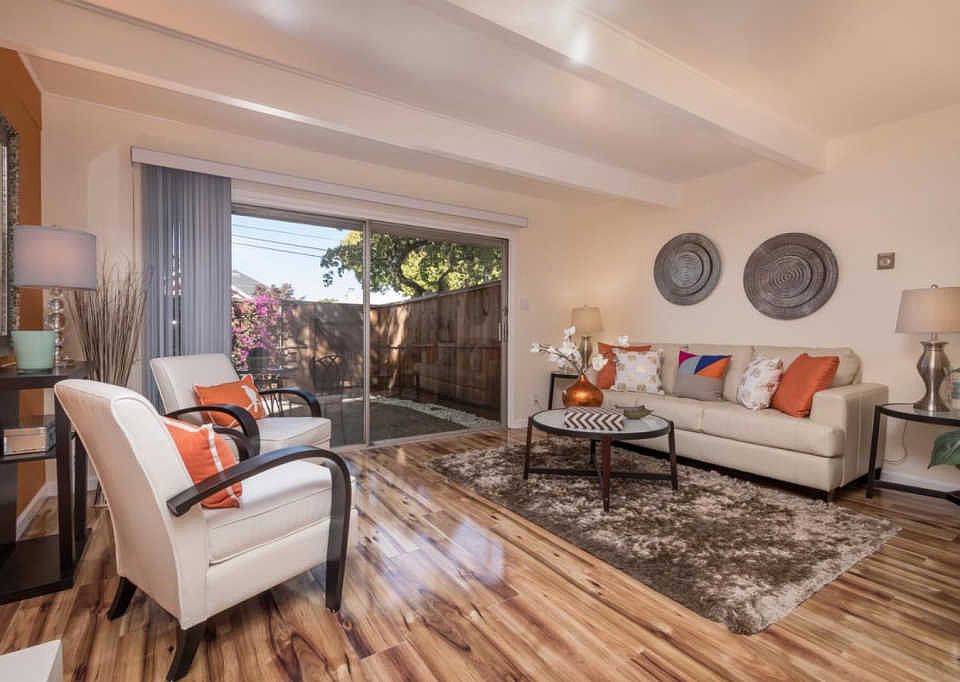 1st image of 606 S Humboldt St APT 7