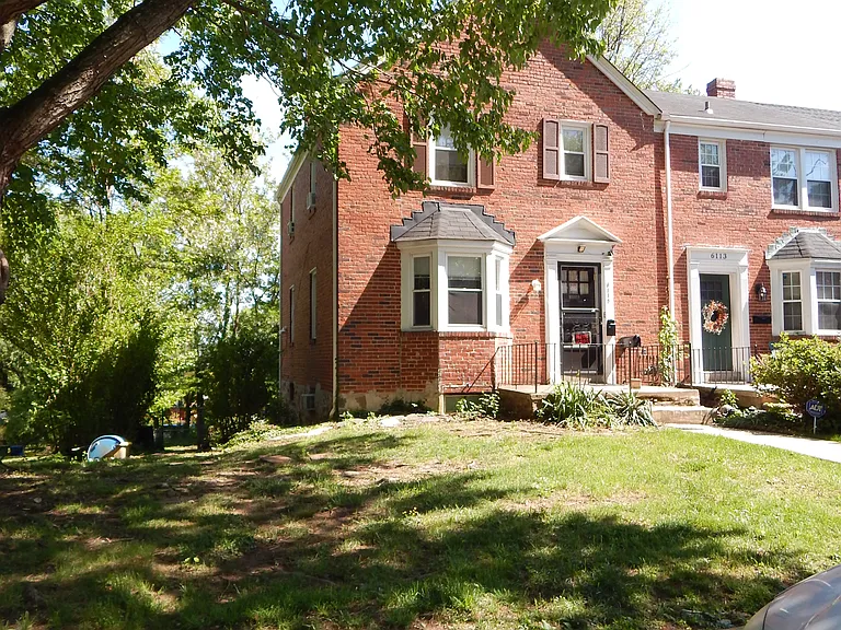 6115 Parkway Dr #1 — Photo 1