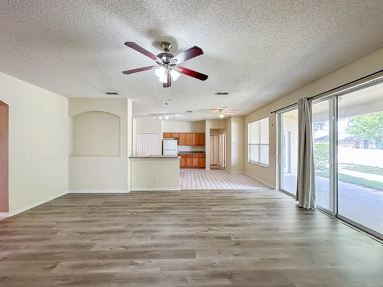 2776 Cabernet Cir — Photo 4