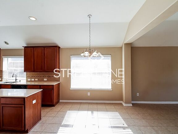 5th image of 15010 Southern Cypress Ln