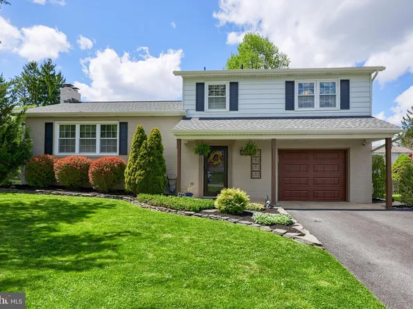 3340 Cranmere Ln, York, PA 17402
