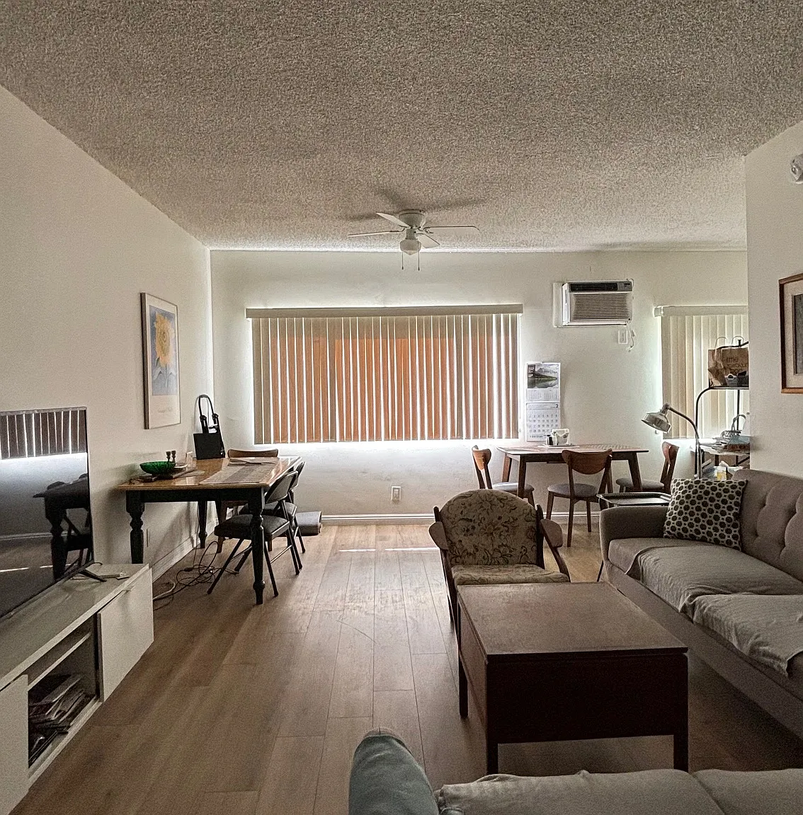 2 bed, 900 sqft, $2,595 — Photo 2