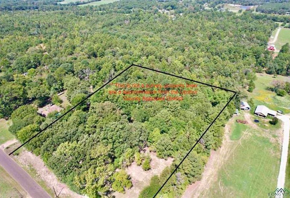 2nd image of 2496 Silk Tree Rd