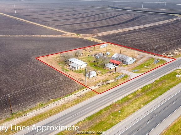 3rd image of 11533 Highway 79