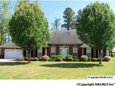 19118 Alexa Ln E, Athens, AL, 35613