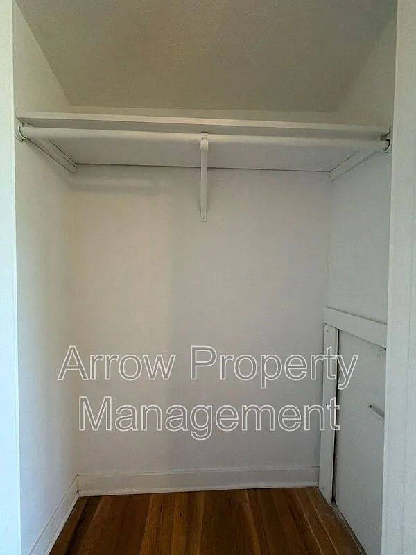 2 bed, 1.0 bath, 672 sqft, $875 — Photo 3