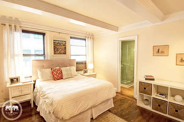 Sold by East Egg Realty | media 5