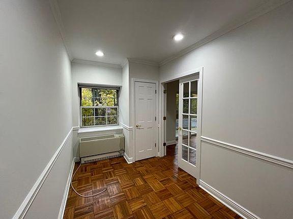 5th image of 309 Edwards St #Ghe