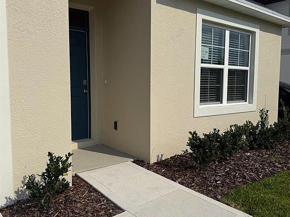 4th image of 299 Conway Ave