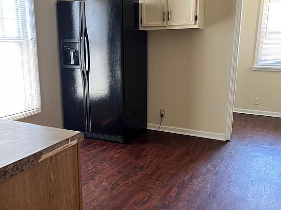 Front house kitchen
