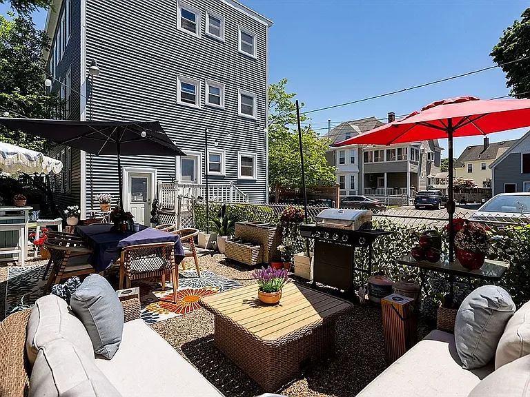 228-230 Euclid Ave #3 — Photo 18