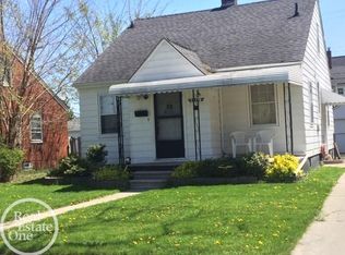 22164 Hayes Ave, Eastpointe, MI 48021