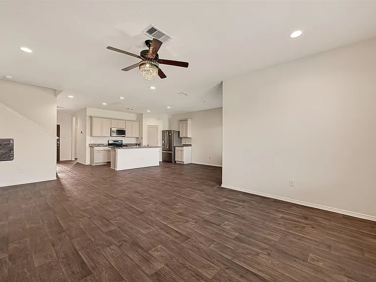 1706 Cooper Bluff Ct — Photo 7