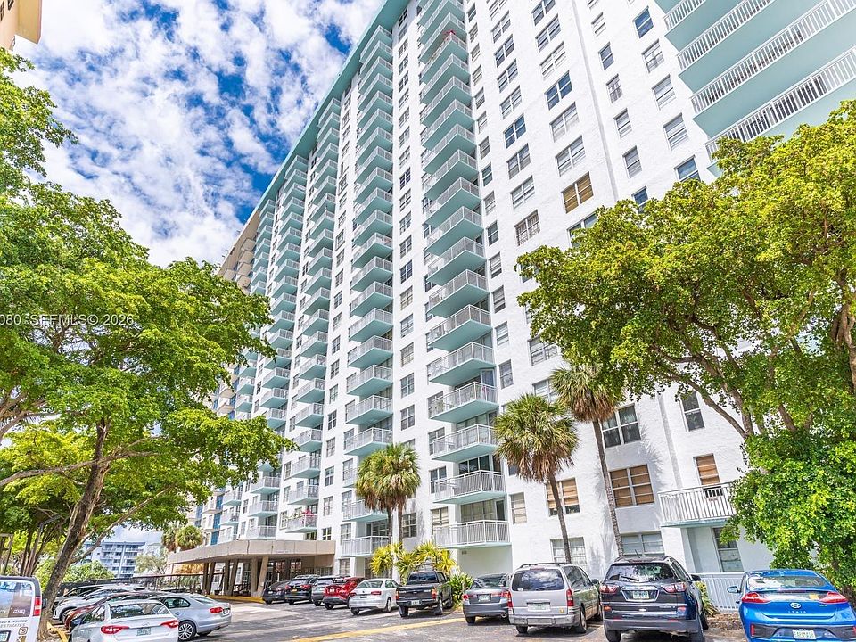 1st image of 301 174th St APT 405