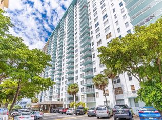 301 174th St APT 405, Sunny Isles Beach, FL 33160