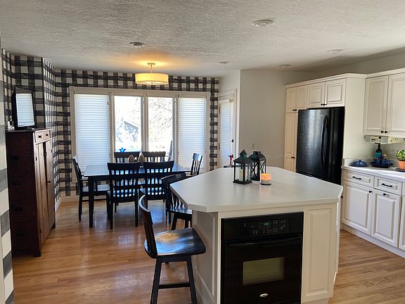 2nd image of 1510 Lundahl Ct