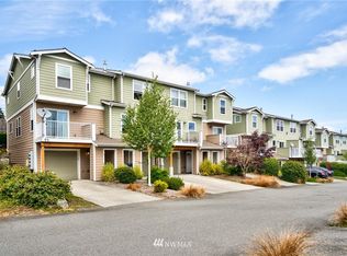 1890 SW Scenic Heights St APT C2, Oak Harbor, WA 98277