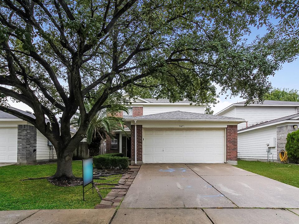 1st image of 947 Leadenhall Cir