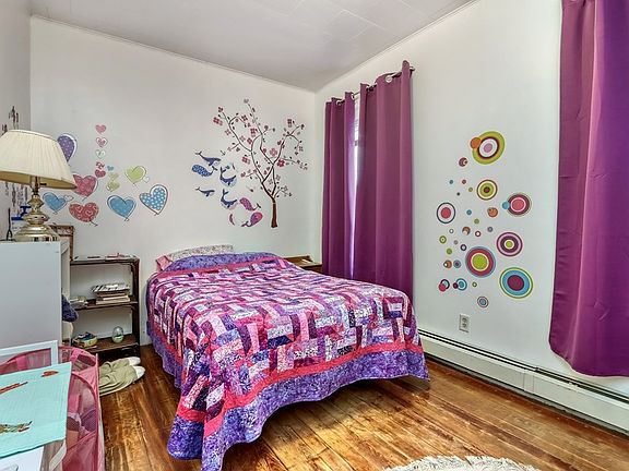 4th image of 26 Oakland St #2